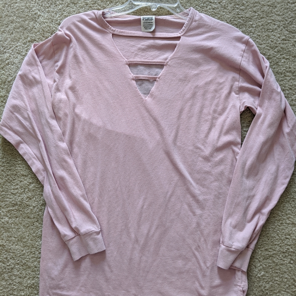 PINK key hole long sleeve shirt